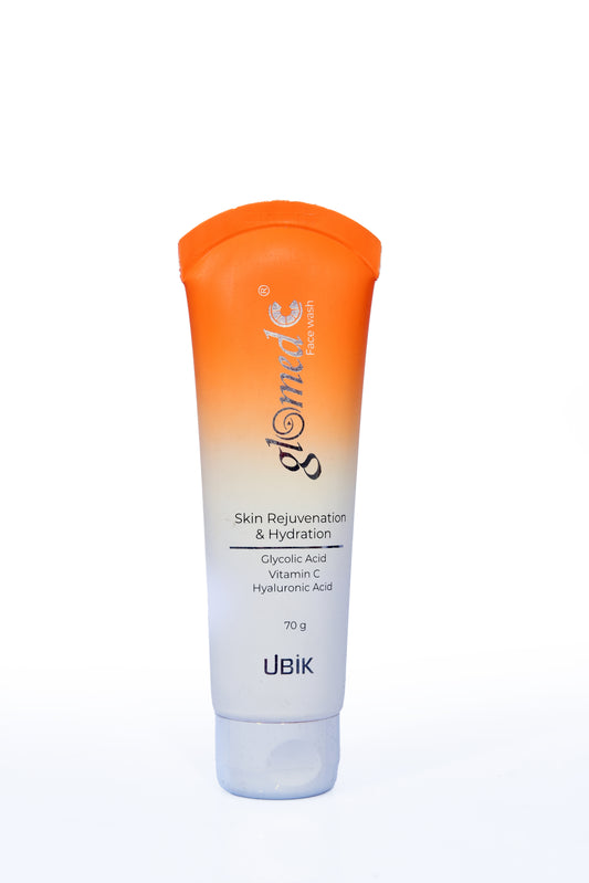Glomed C Rejuvenating & Skin Lightening Face Wash